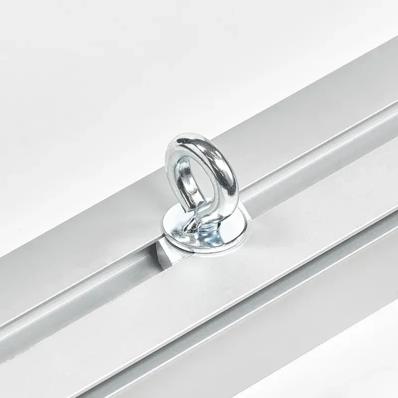Boucles d'accrochage